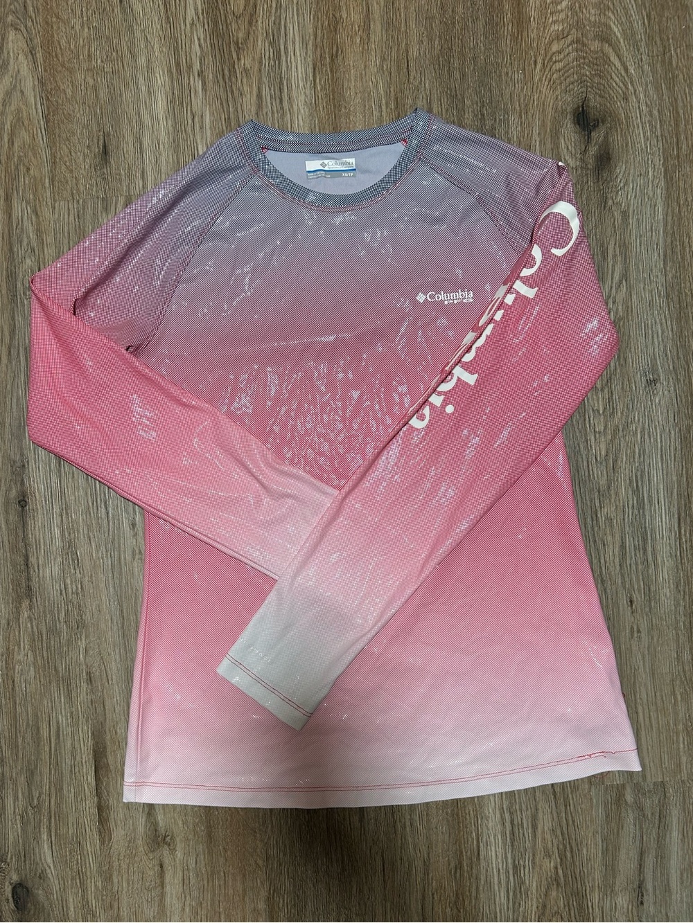 Columbia Pink Ombre Long-Sleeve Performance Tee